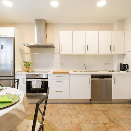 Apartament Family Tomas Miller *