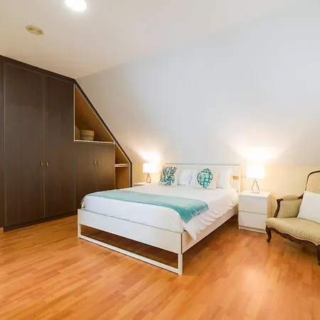Avatar Duplex Near The